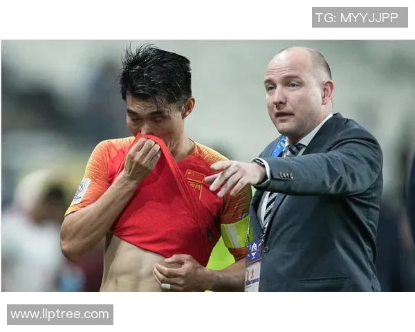 CCTV中国对阵菲律宾足球直播精彩瞬间全程回顾与分析